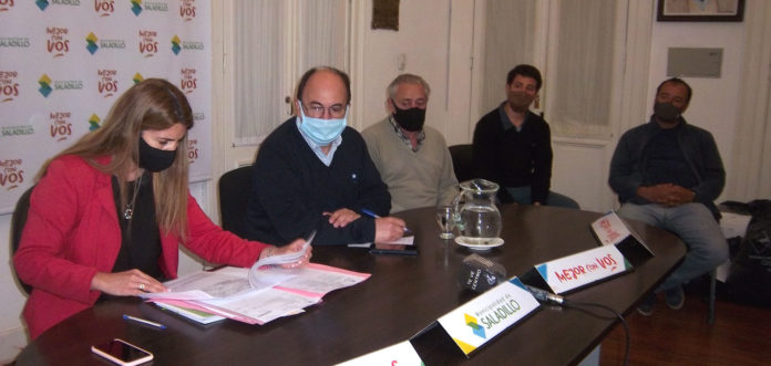 acoplado