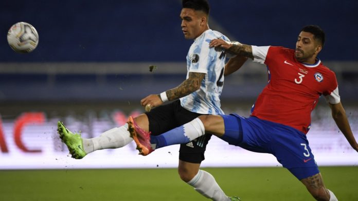 Argentina mostró dos caras de su juego y empató ante Chile ...
