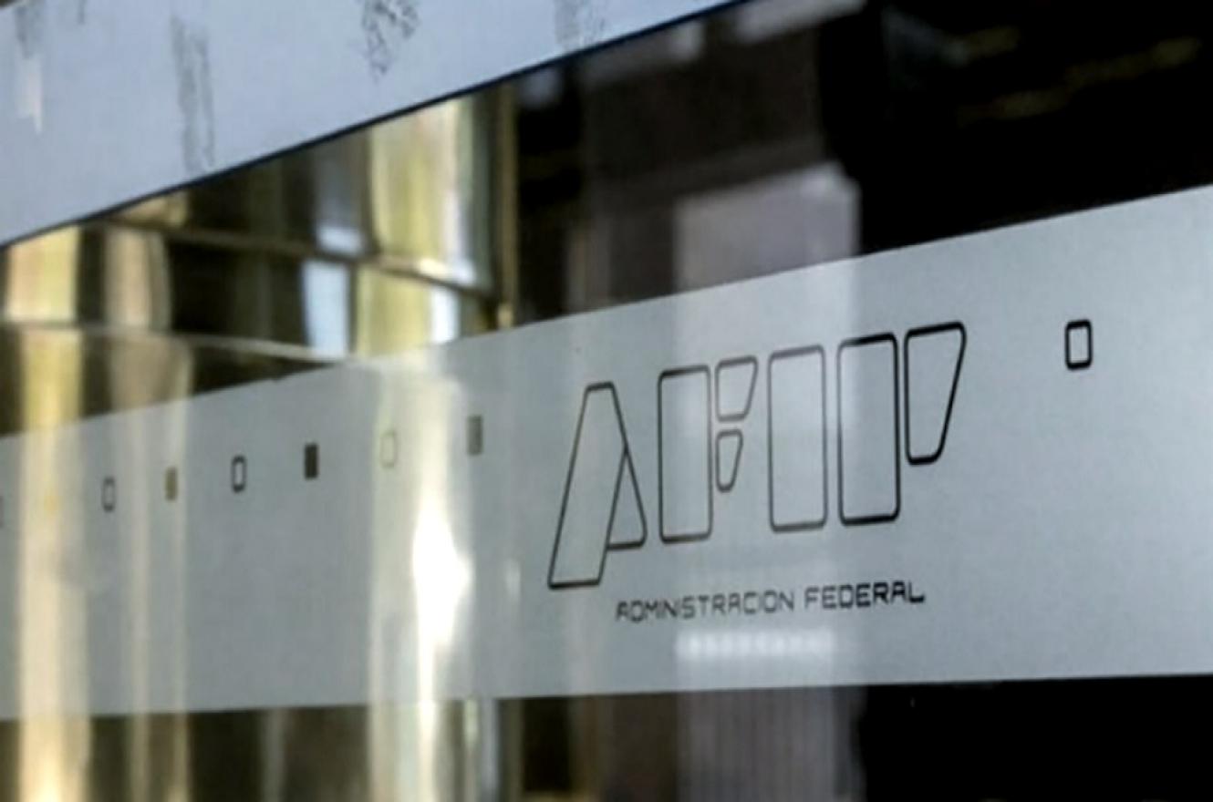 AFIP va contra los evasores y ataca las billeteras virtuales