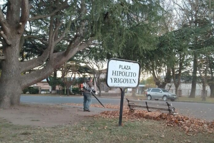 plaza yrigoyen