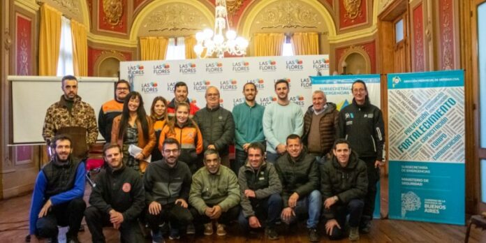 defensa civil las flores