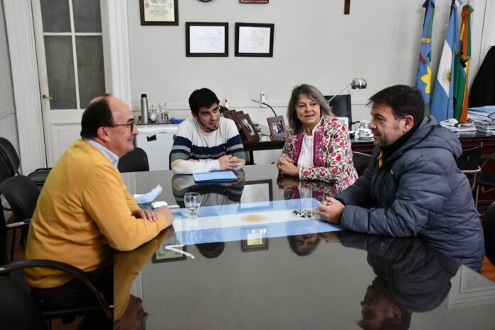 funcionarios mauricio dolce