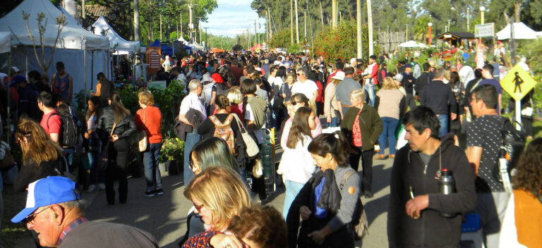 Récord de convocatoria en el segundo día de la Expo Vivero