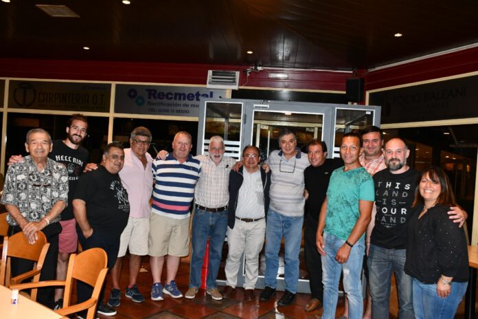 liga de futbol cena