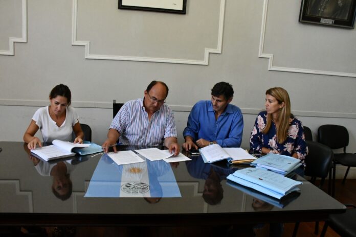 firma obra jardin 98