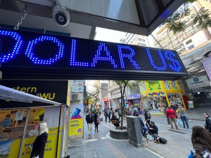 dolar