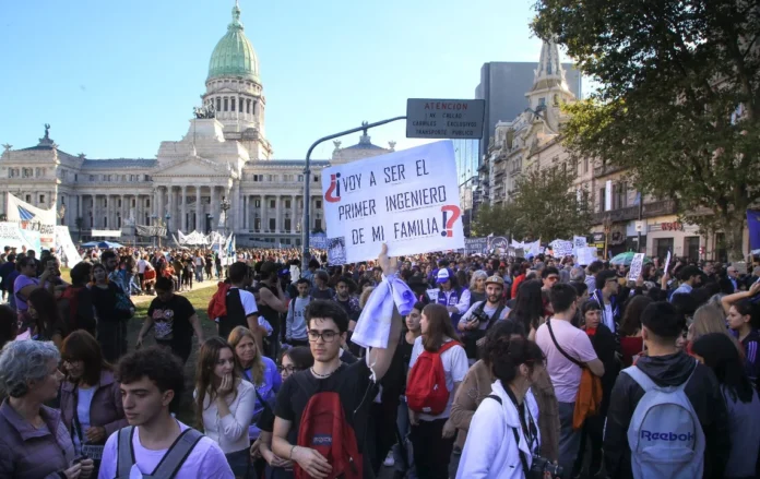 marcha universitaria