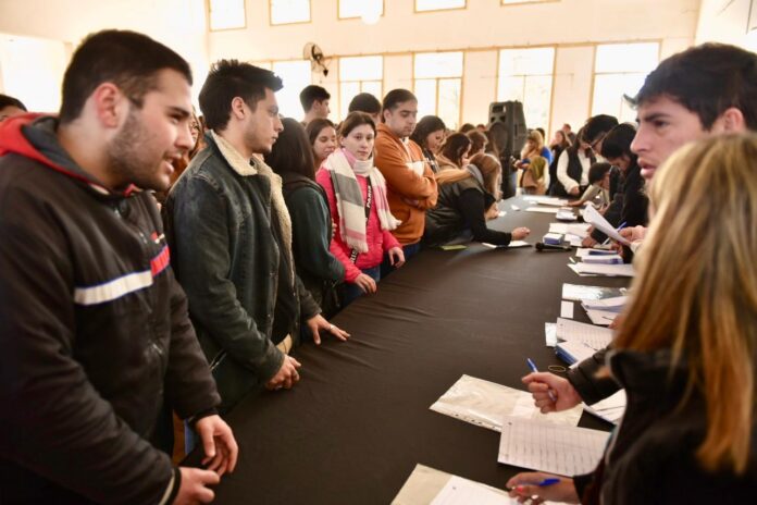 becas estudiantiles