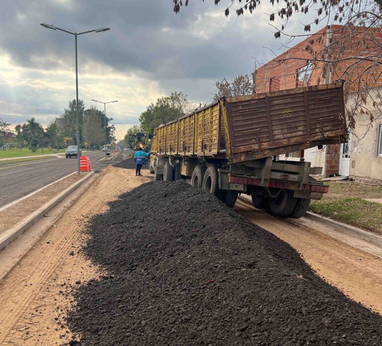 Colocan rap en avenida 25 de Mayo y realizan mejoras en la planta urbana roqueperense