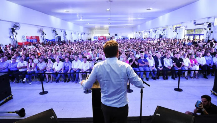 Kicillof ensenada