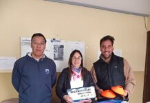 Entregaron materiales deportivos en la EP7 de Carlos Beguerie