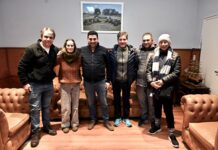 Egüen se reunió con artistas locales para recuperar el Museo del Dibujo “Oscar Blotta”