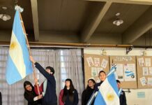 La Escuela Secundaria 1 tiene nueva Bandera Nacional de Ceremonia