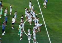 Demora en el vuelo que trae de regreso a parte del plantel de la Selección