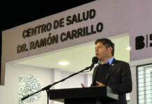 Kicillof en Bolívar: “Milei nos roba recursos para dárselo a los bancos, a la timba, a sus amigos”