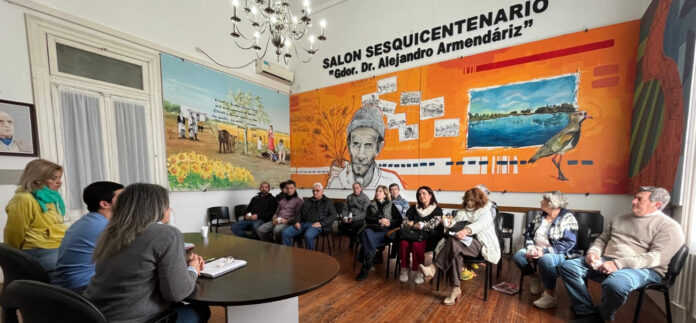 Rodriguez con instituciones