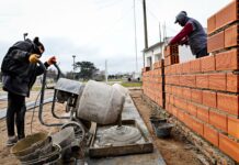 Avanza la construcción de un nuevo espacio para adultos mayores en el Estadio municipal
