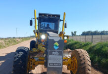 Trabajan en camino a Los Guaycos