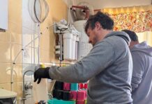 Realizan controles de calidad de agua y el monitoreo de filtros en escuelas
