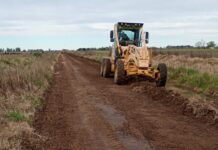 Mantenimiento de caminos rurales y la limpieza de canales