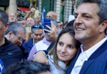 La Liga de Intendentes se reunió con Massa, que sigue pensando en 2027