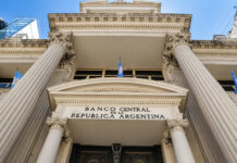 Sin bancos 5 días: sumaron un feriado el 10 de noviembre por la visita del Papa