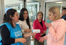 Con una gran demanda, comenzó a funcionar el consultorio móvil oftalmológico