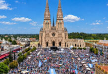 Casi 3 millones de peregrinos llegaron caminando a Luján