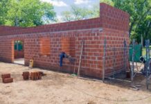 Avanza la construcción de viviendas para personal policial en Saladillo Norte