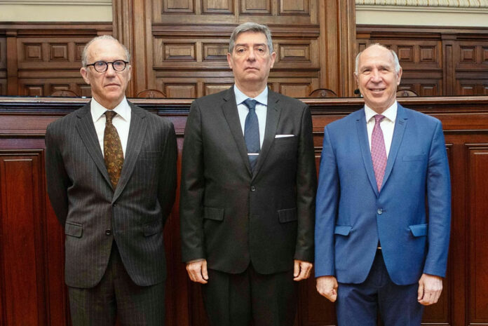 jueces corte
