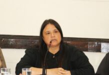 Panaccio reclamó a Egüen la entrega de lotes inscriptos y cuestionó la gestión de tierras