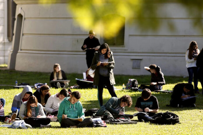 unlp estudiantes
